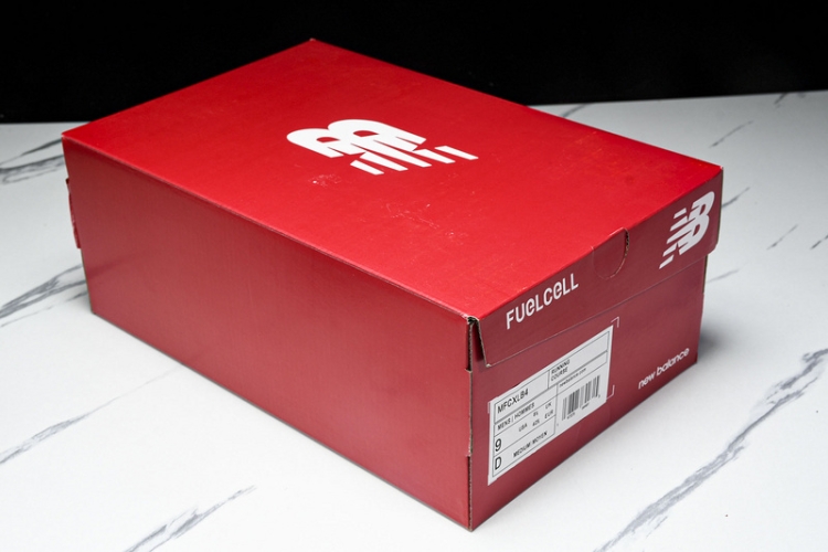  New Balance FuelCell Rebel V4 MFCXLB4 