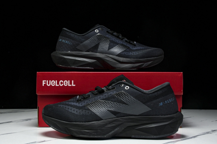  New Balance FuelCell Rebel V4 MFCXLB4 