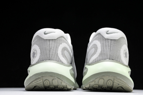 Nike Journey Run FN0228-102 