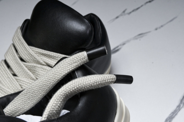 Rick Owens jumbo Lace Padded Low Sneaks RU02C7893 LLPW2 