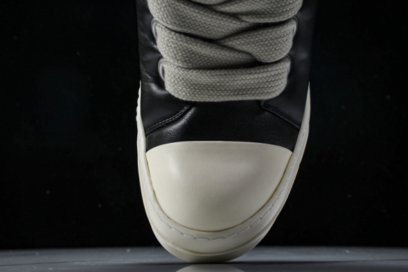 Rick Owens jumbo Lace Padded Low Sneaks RU02C7893 LLPW2 