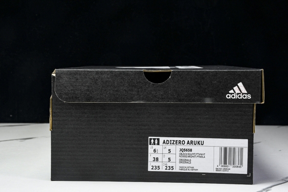 Adidas Adizero Aruku 