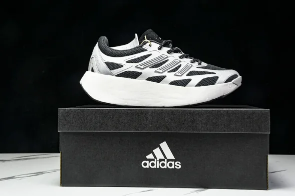 Adidas Adizero Aruku 
