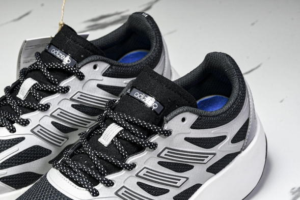 Adidas Adizero Aruku 