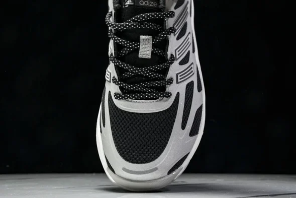 Adidas Adizero Aruku 