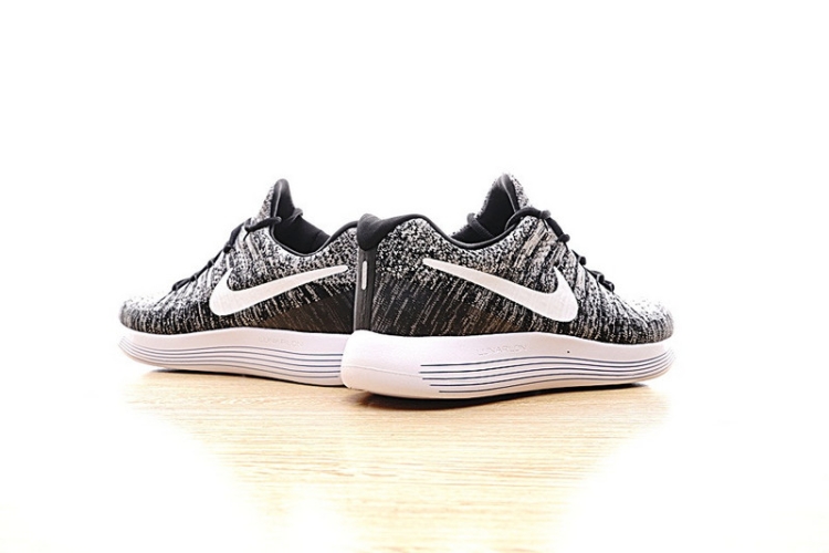 Nike LunarEpic Low Flyknit 2