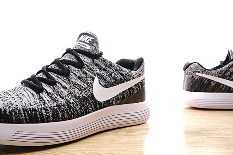 Nike LunarEpic Low Flyknit 2