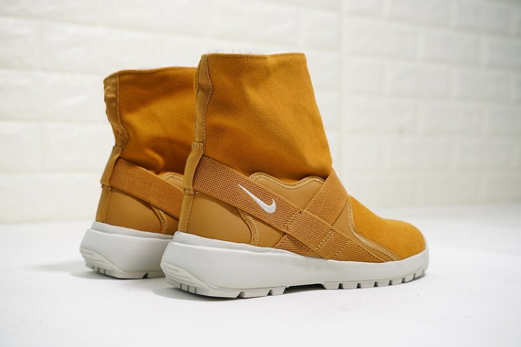 Nike Wmns Golkana Boot 962513-206