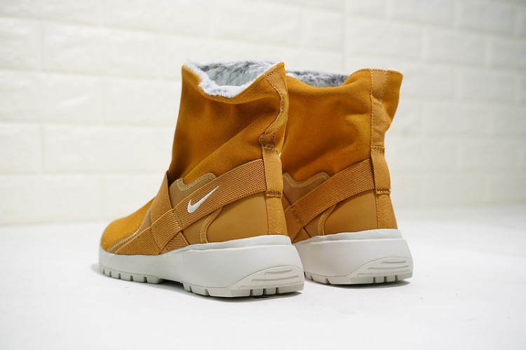 Nike Wmns Golkana Boot 962513-206