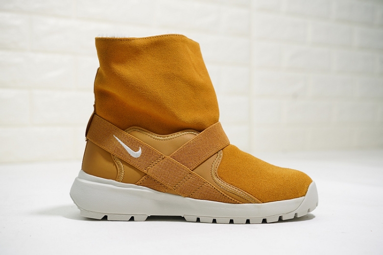 Nike Wmns Golkana Boot 962513-206