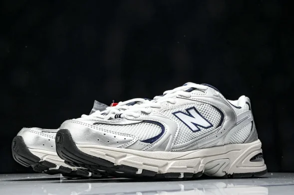 New Balance 530 MR530KA 