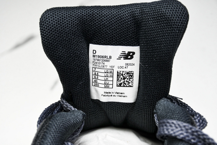  New Balance 1906 M1906RLB 