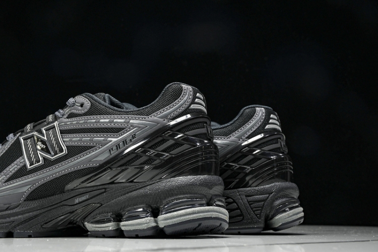  New Balance 1906 M1906RLB 