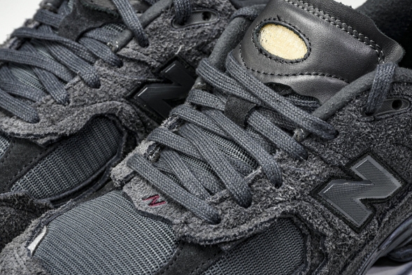 New Balance 2002R M2002RDB 