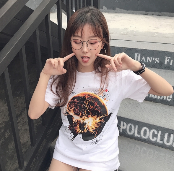  Off-White 