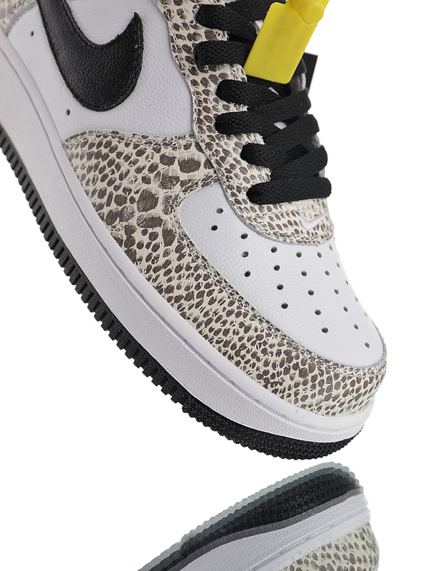 Nike Air Force 1 Low '07 LV8 “white blue-grey” 845053-104