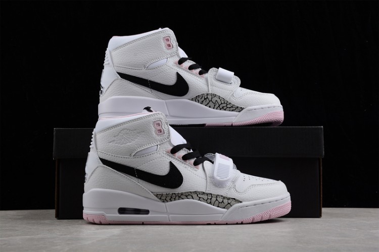 Nike Air Jordan Legacy 312 high. AT4040-106