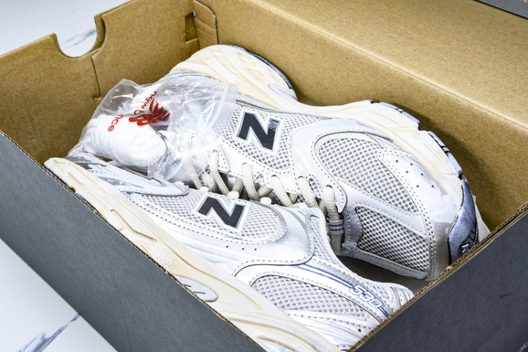  New Balance 530 MR530VS