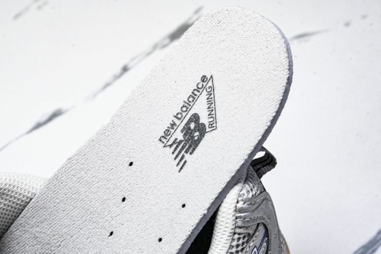  New Balance 530 MR530VS