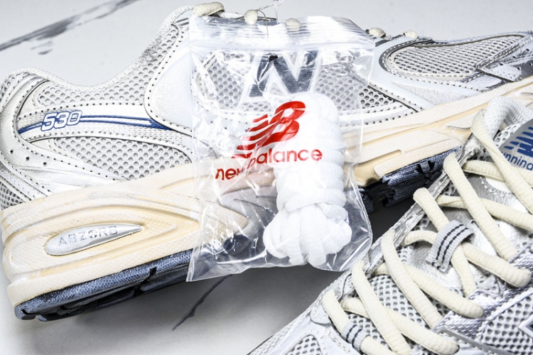 New Balance 530 MR530VS