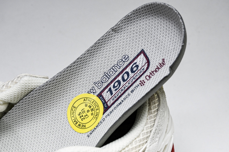  New Balance 1906 M1906AB