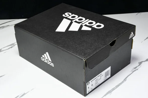 Adidas Adizero Aruku 