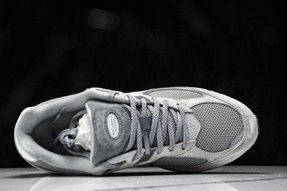 New Balance 2002R M2002RST  