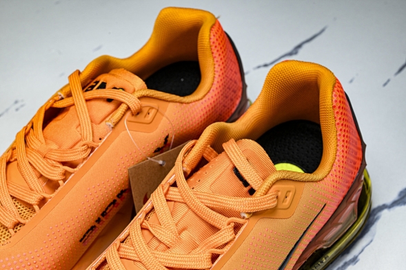 Nike Air Max Phoenix FZ5307-700 