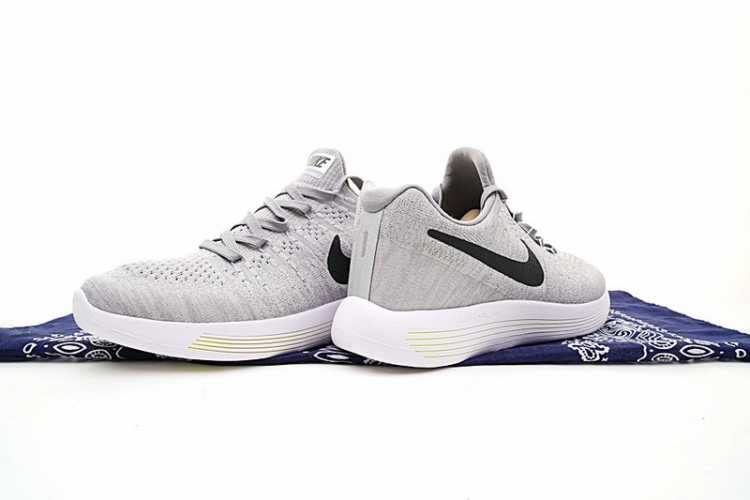 Nike LunarEpic Low Flyknit 2