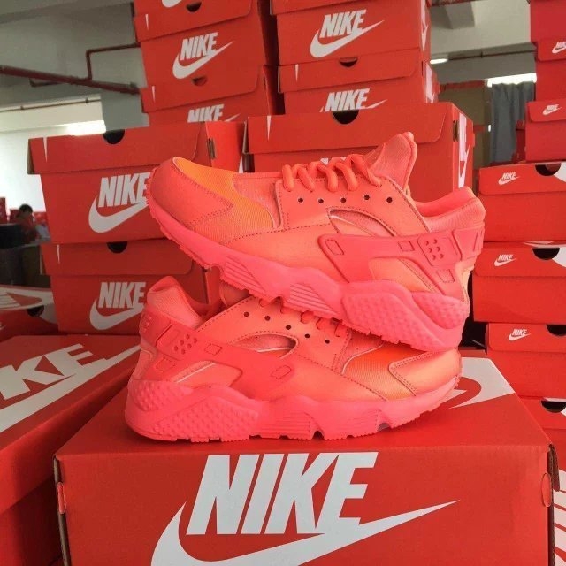 Nike Air Huarache LE 