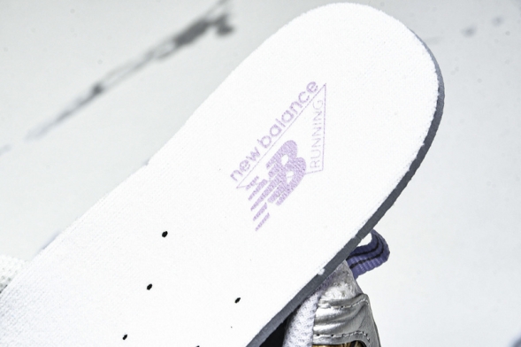 New Balance 530 MR530ZG 