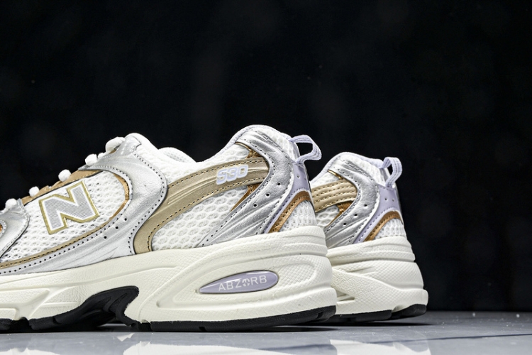  New Balance 530 MR530ZG