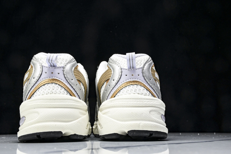  New Balance 530 MR530ZG