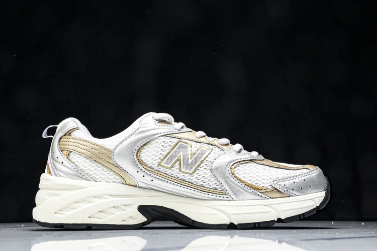  New Balance 530 MR530ZG