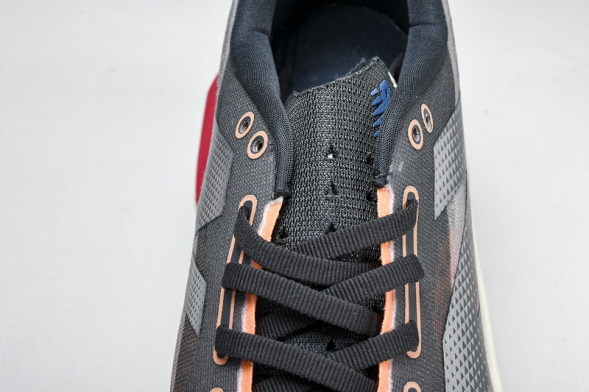 New Balance FuelCell Rebel V4 MFCPZSK 