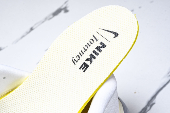 Nike Journey Run FNO228 104 