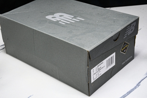 New Balance 2002R M2002RXC 