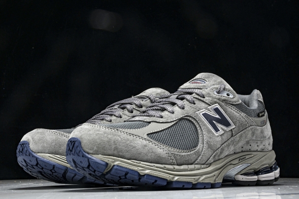 New Balance 2002R M2002RXC 