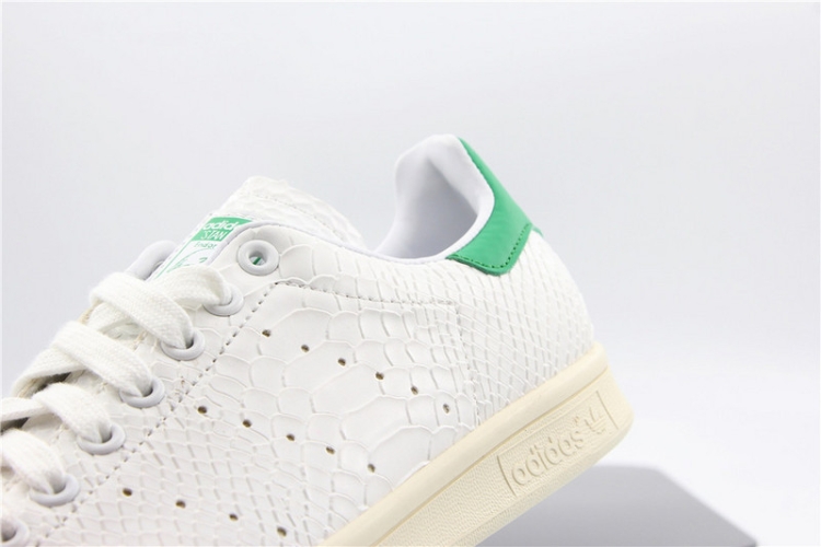 Adidas Originals Stan Smith “crocodile white" M20324