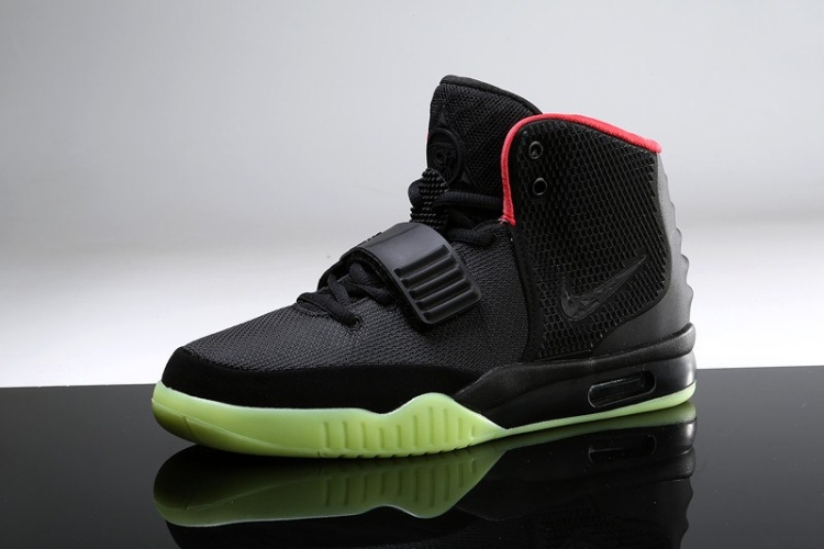 Nike Air Yeezy II Кроссовки Glow In The Dark-Black Solar Red 