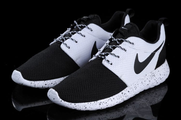 Nike Roshe Run ID OREO - Black/White series 