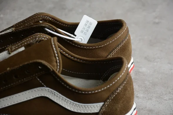 Vans Style 36 Decon VN0A5HYRB9A 