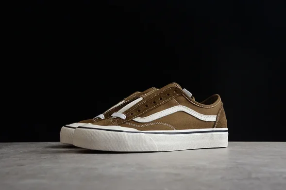 Vans Style 36 Decon VN0A5HYRB9A 