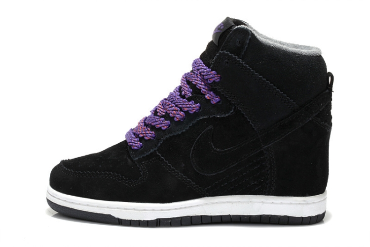 WMNS Nike Dunk Sky Hi SB 