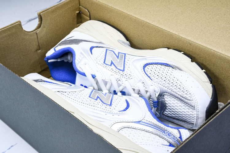  New Balance 530 MR530EA