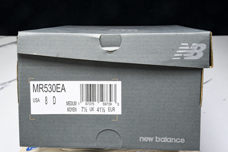  New Balance 530 MR530EA