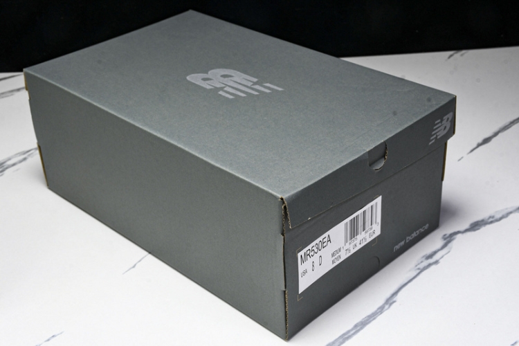  New Balance 530 MR530EA