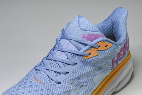 Hoka Clifton 9 1127896 ABIW 