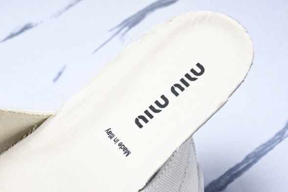 Miu Miu Calzature Uomo Garara group 