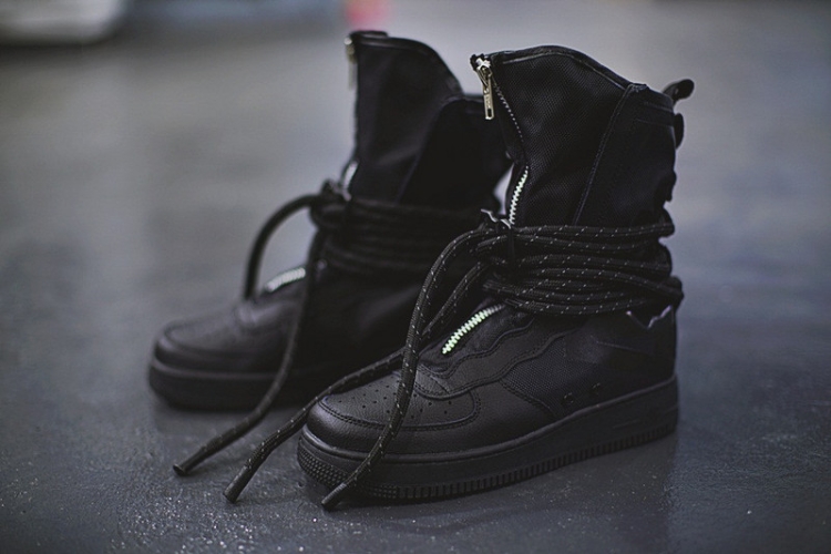 Nike SF Air Force 1 High Boot AA1128-202